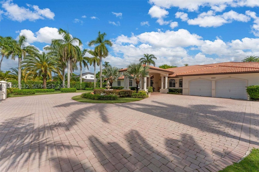 House in Miami, Florida, United States 2 - 18591546
