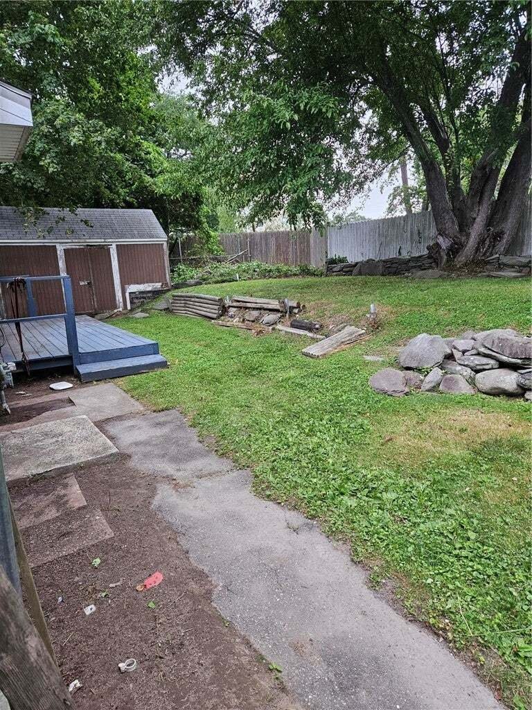 Middletown, Rhode Island, United States 4 - 18590985
