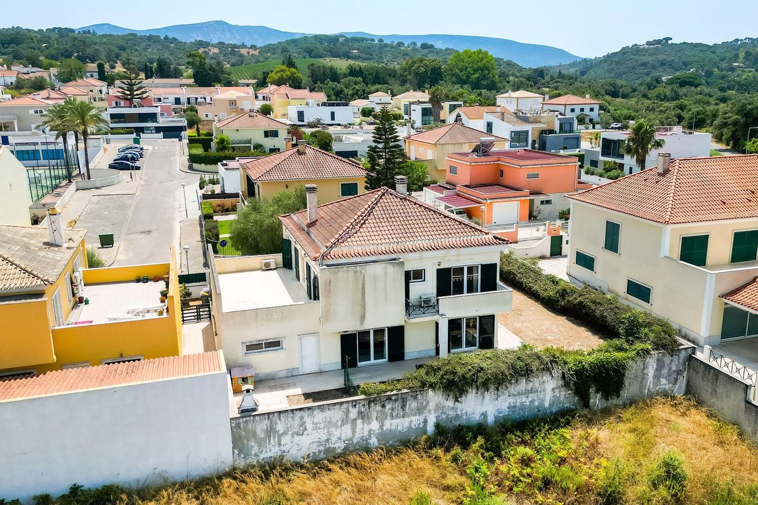 Villa in Azeitao (Sao Lourenco e Sao Simao), Setubal, Portugal 4 - 18592753