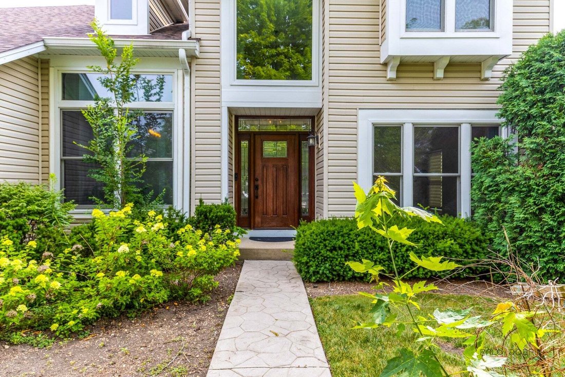 House in Vernon Hills, Illinois, United States 3 - 18592442