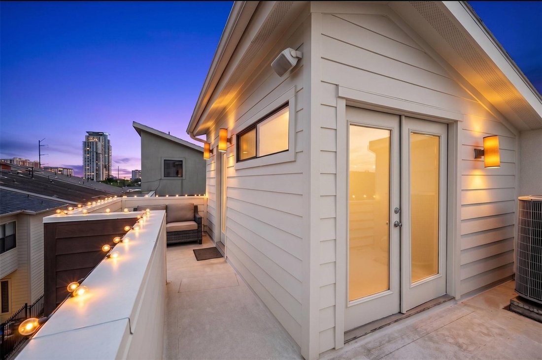 House in Houston, Texas, United States 1 - 18592705