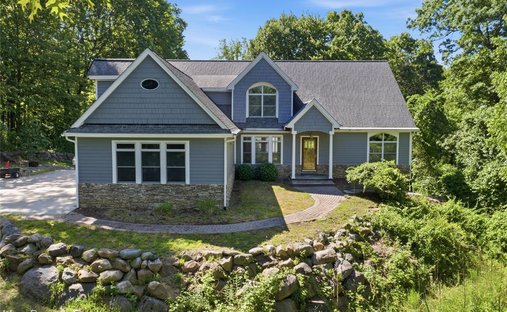 House in SPRINGFLD Township, Michigan, United States 1
