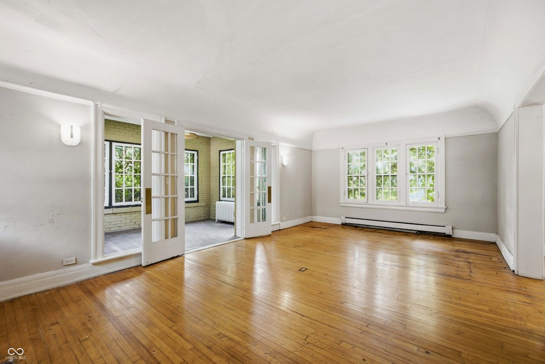House in Indianapolis, Indiana, United States 5 - 18590907