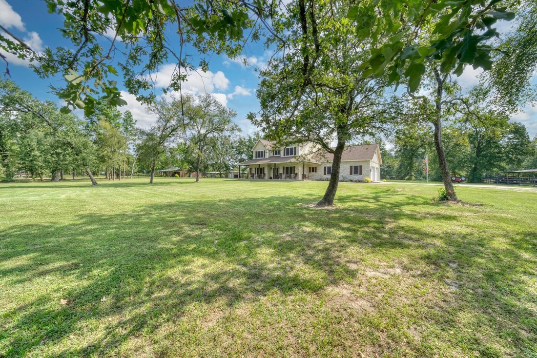 House in Oakhurst, Texas, United States 5 - 18592632