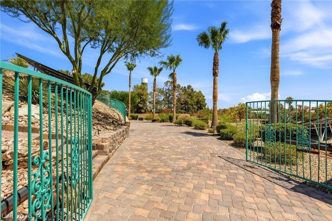 House in Las Vegas, Nevada, United States 4 - 18591010