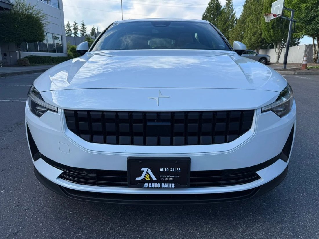 Coupe in Bellevue, WA, United States 3 - 18383489