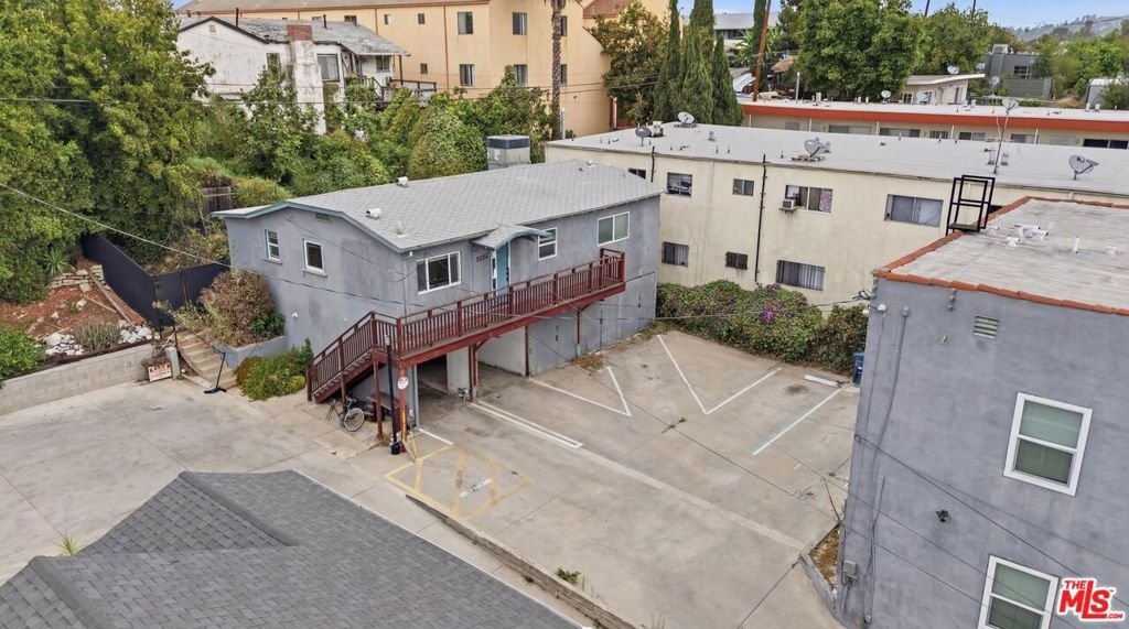 Los Angeles, California, United States 2 - 18591114