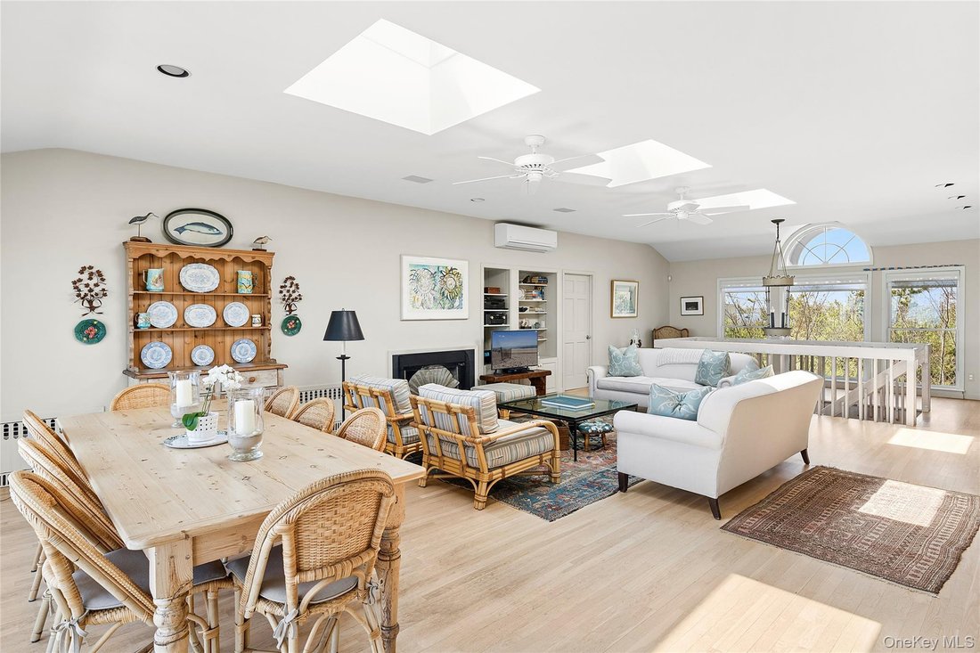 House in Quogue, New York, United States 5 - 18588879
