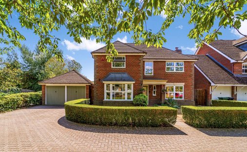 Casa a Epsom and Ewell, Inghilterra 1