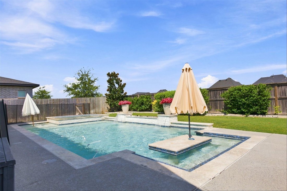 House in Katy, Texas, United States 3 - 18589986