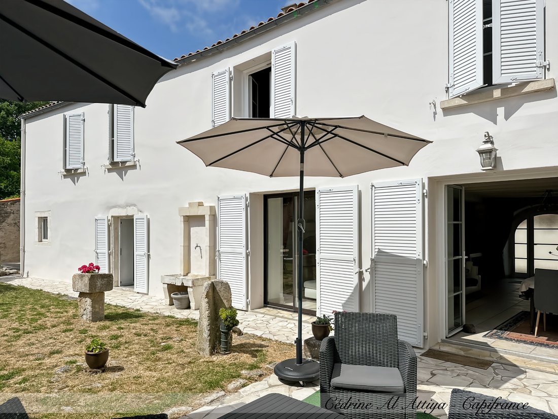 Casa en Saint-Xandre, Nueva Aquitania, Francia 1 - 18280179
