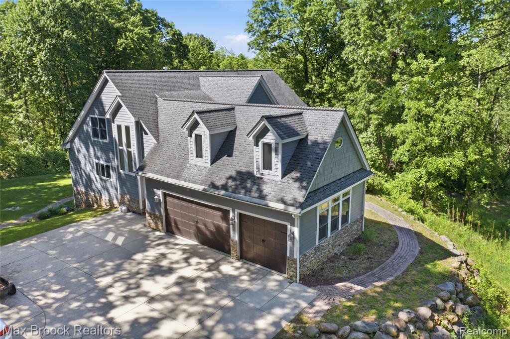 House in SPRINGFLD Township, Michigan, United States 2 - 18309993