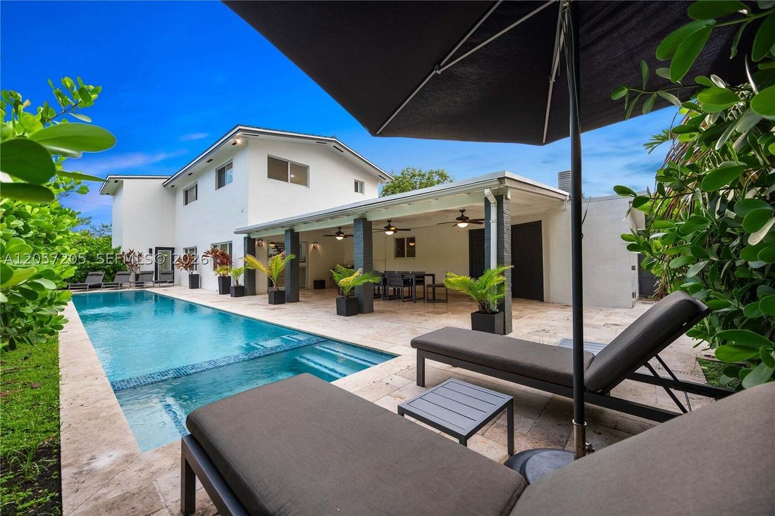 House in Miami, Florida, United States 1 - 18588940