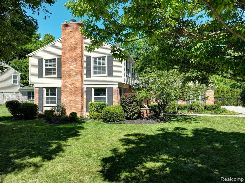 House in Beverly Hills, Michigan, United States 4 - 18588841