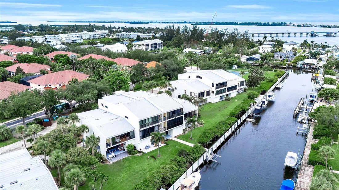 Condo in Cortez, Florida, United States 1 - 18591881