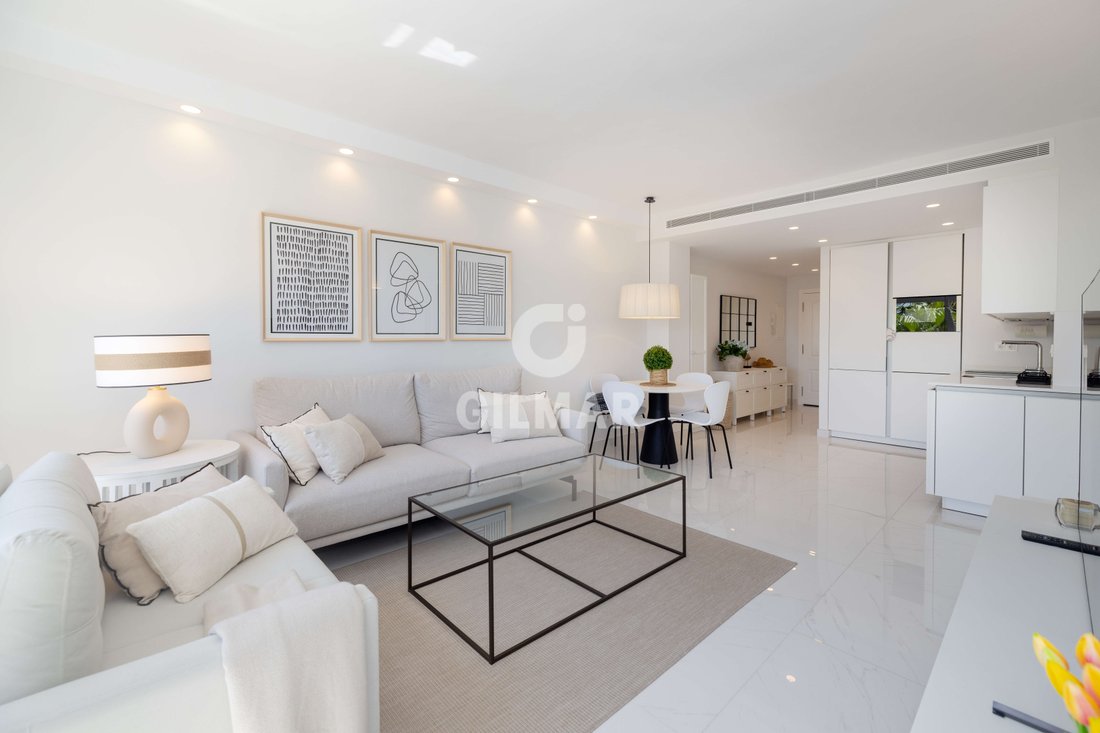 Apartment in Puerto Banus, Marbella, Spain 5 - 18590107