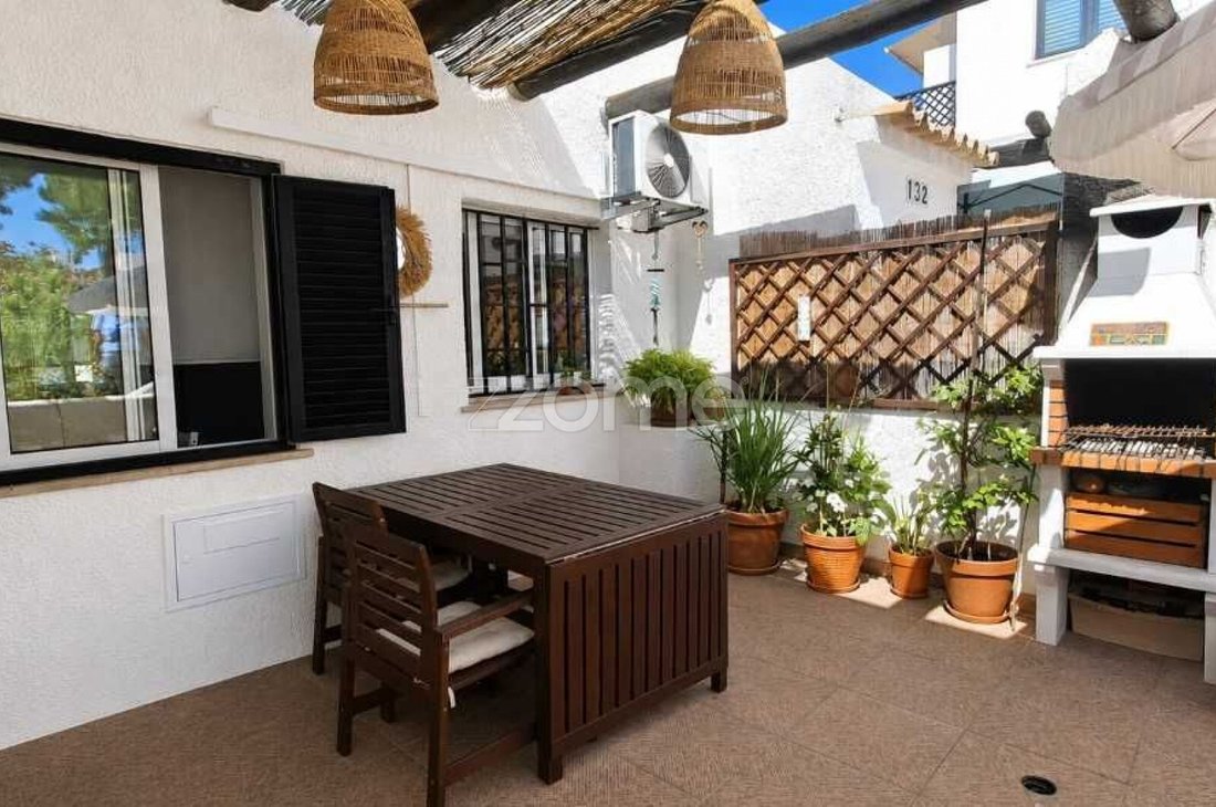 Apartment in Vilamoura, Quarteira, Algarve 1 - 18593085