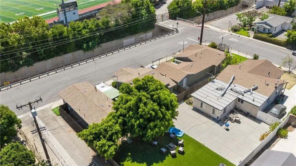 Condo in La Verne, California, United States 5 - 18589095