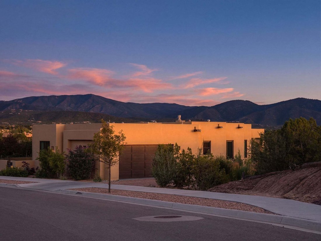 House in Santa Fe, New Mexico, United States 4 - 18591475