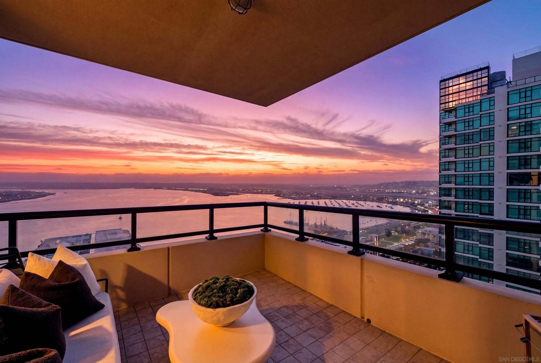 Condo in San Diego, California, United States 5 - 18591933