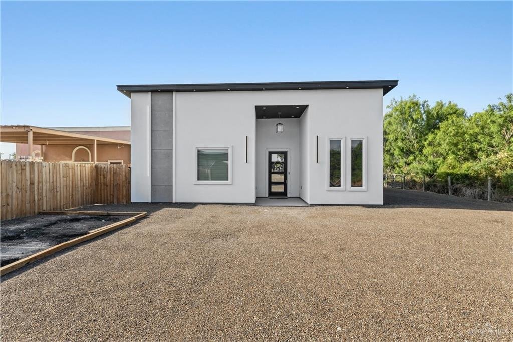House in Elsa, Texas, United States 1 - 18590937