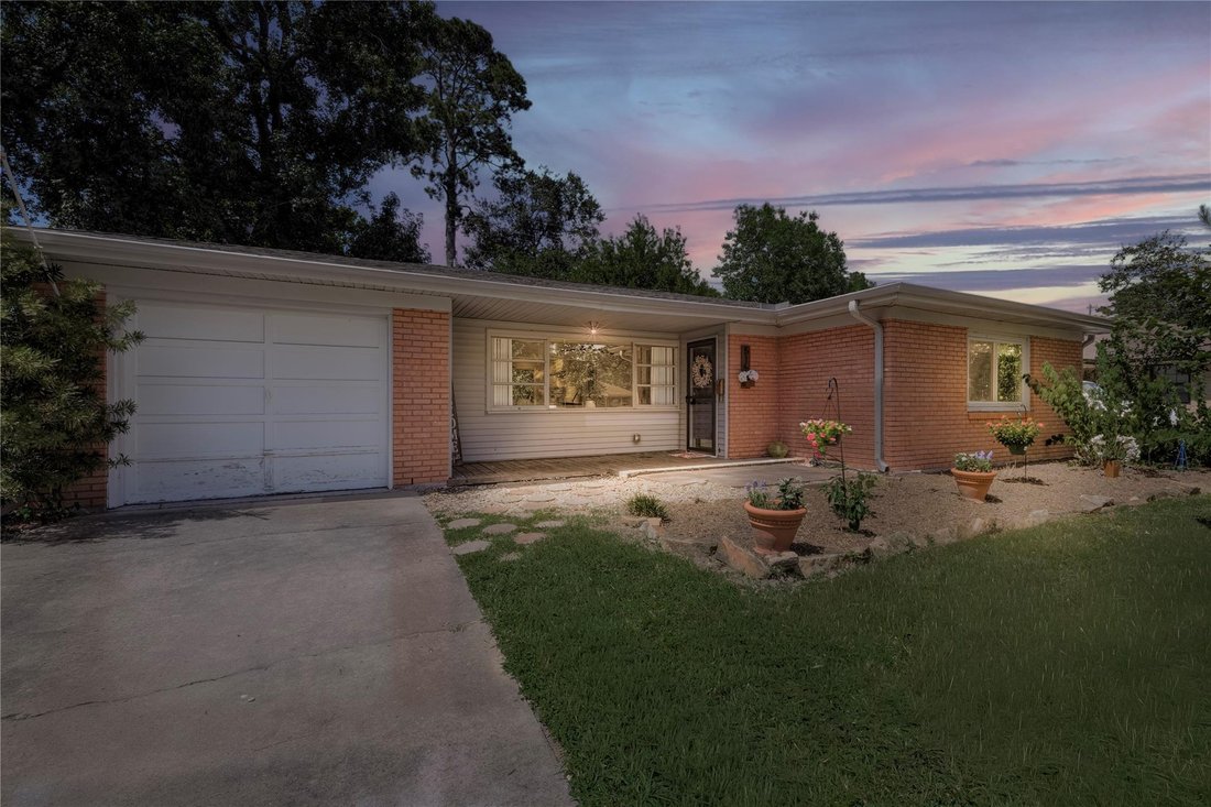 House in Houston, Texas, United States 1 - 18503626