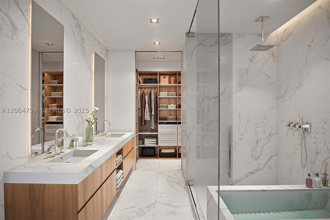 Condo in Miami, Florida, United States 4 - 18588955