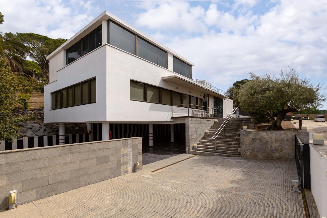 Villa in Cabrils, Catalonia, Spain 2 - 18589853