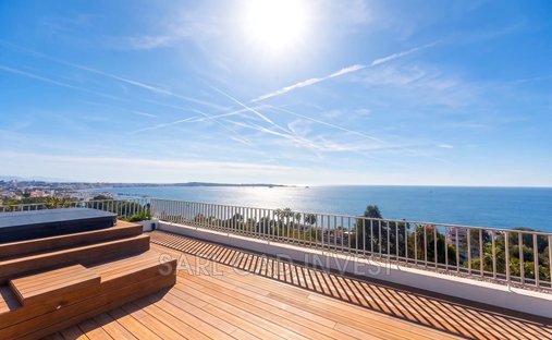 Apartment in Centre, Vallauris, France 1