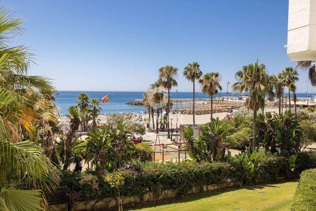 Apartment in Puerto Banus, Marbella, Spain 3 - 18590107