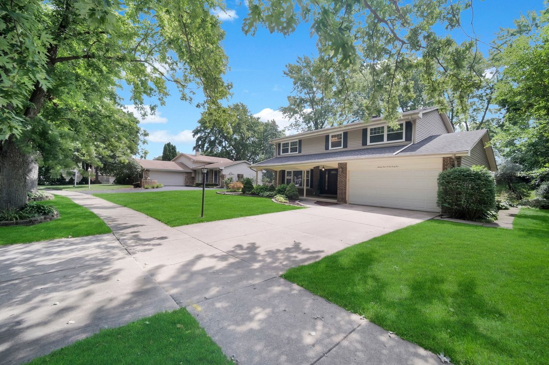 House in Naperville, Illinois, United States 3 - 18592359