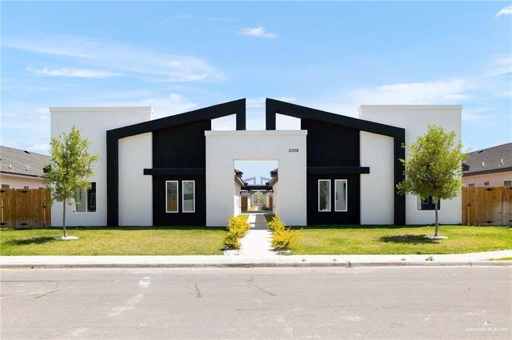 Donna, Texas, United States 1 - 18590924