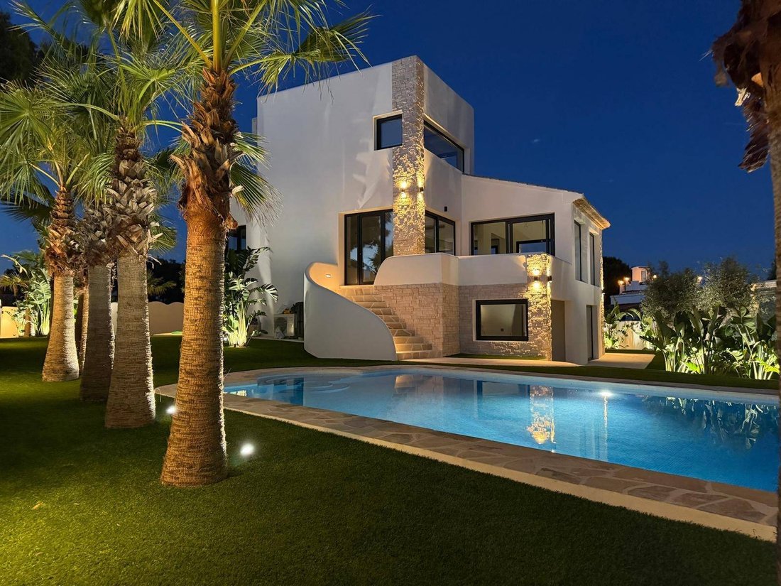 Villa in Xabia / Javea, Valencian Community, Spain 1 - 18590385