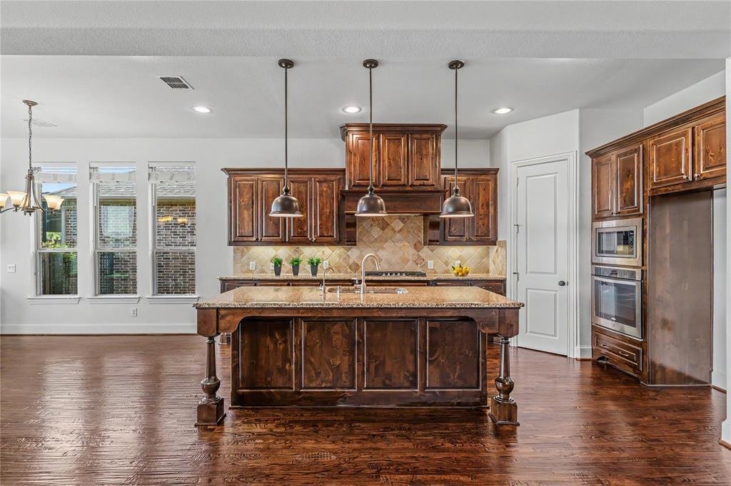 House in Frisco, Texas, United States 4 - 18336011