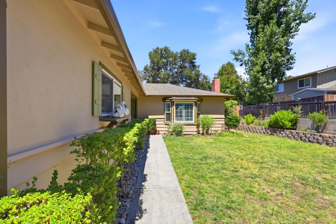 House in Scotts Valley, California, United States 5 - 18591450