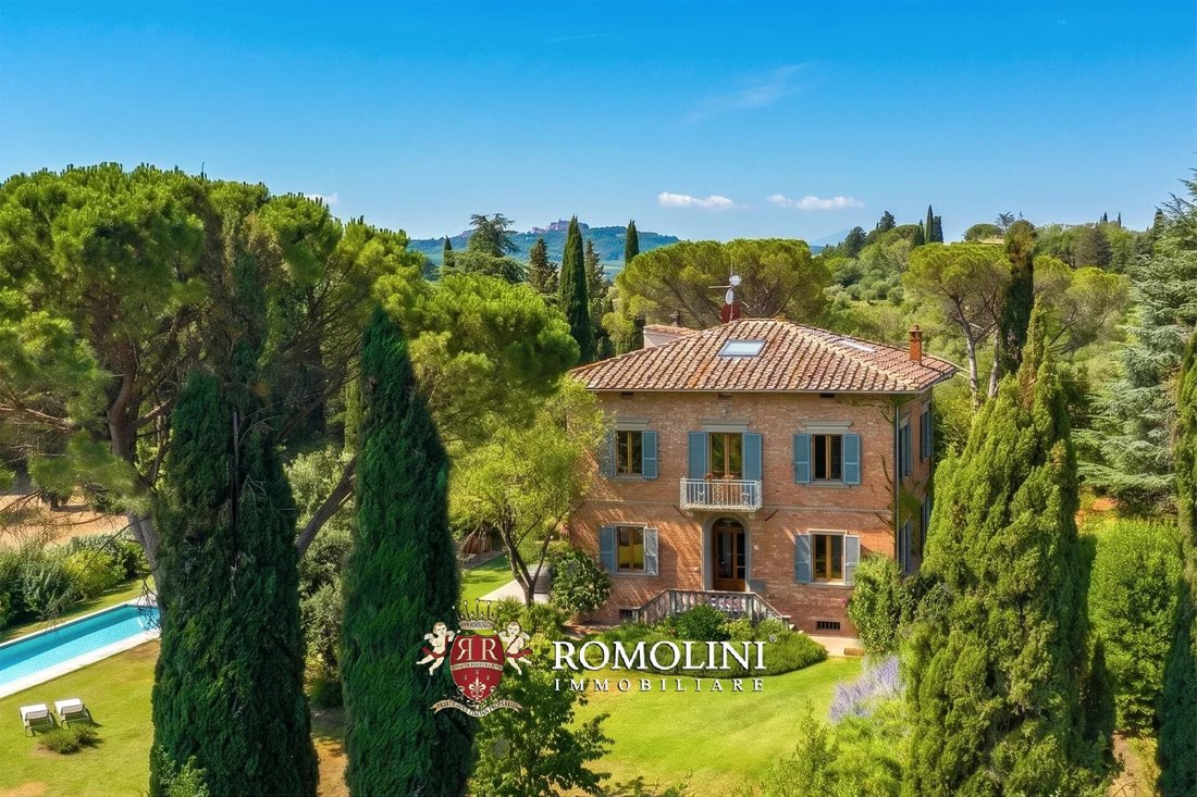 Villa in Montepulciano, Tuscany, Italy 2 - 18541360