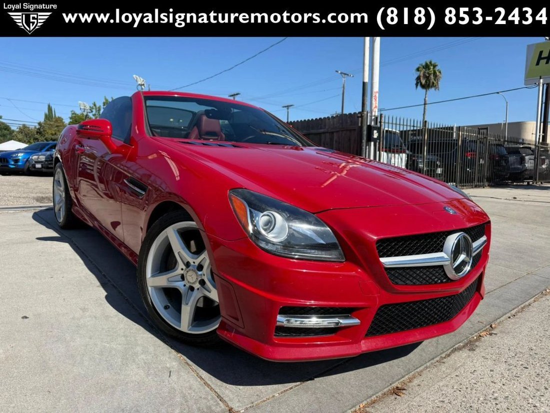 Cabriolet in Van Nuys, CA, United States 1 - 18590447