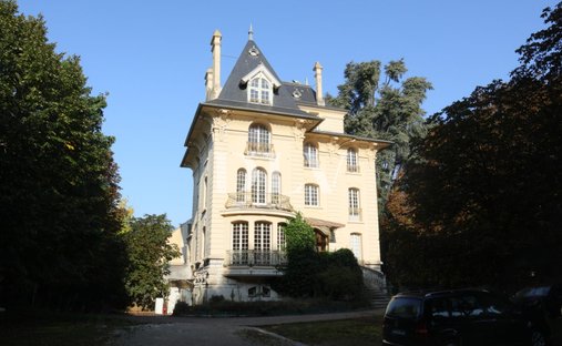 Apartment in Fontainebleau, Ile-de-France, France 1