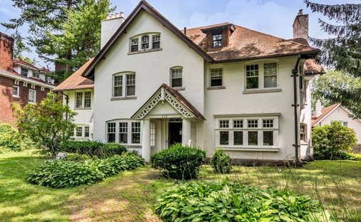 House in Hartford, Connecticut, United States 1