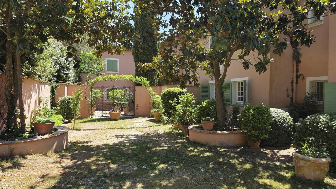 Villa in Grimaud, Provence-Alpes-Côte d'Azur, France 4 - 18200741