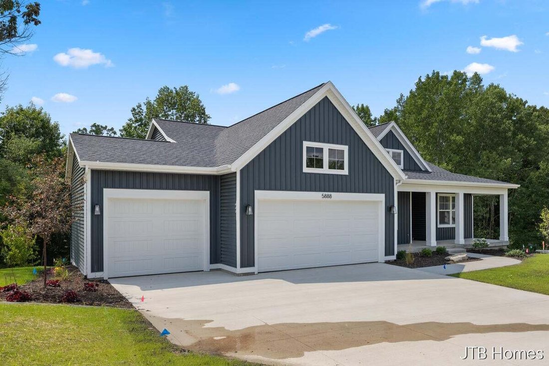 House in Caledonia, Michigan, United States 3 - 18308295
