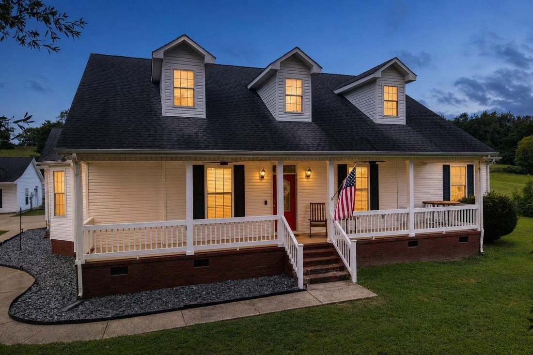 House in Mount Pleasant, Tennessee, United States 1 - 18589448