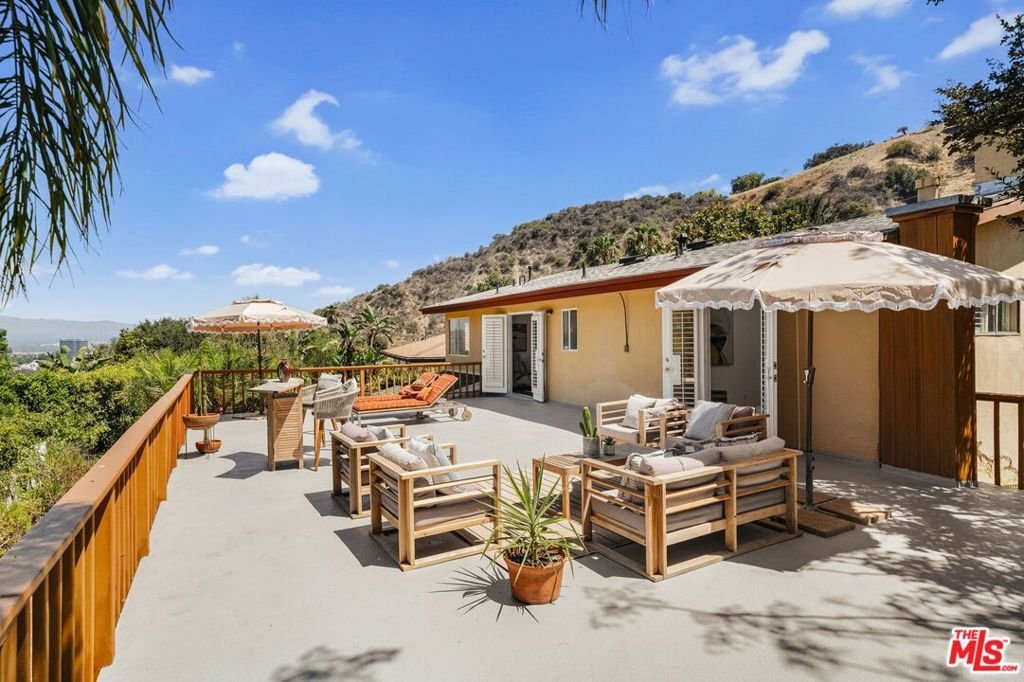 House in Los Angeles, California, United States 4 - 18591099