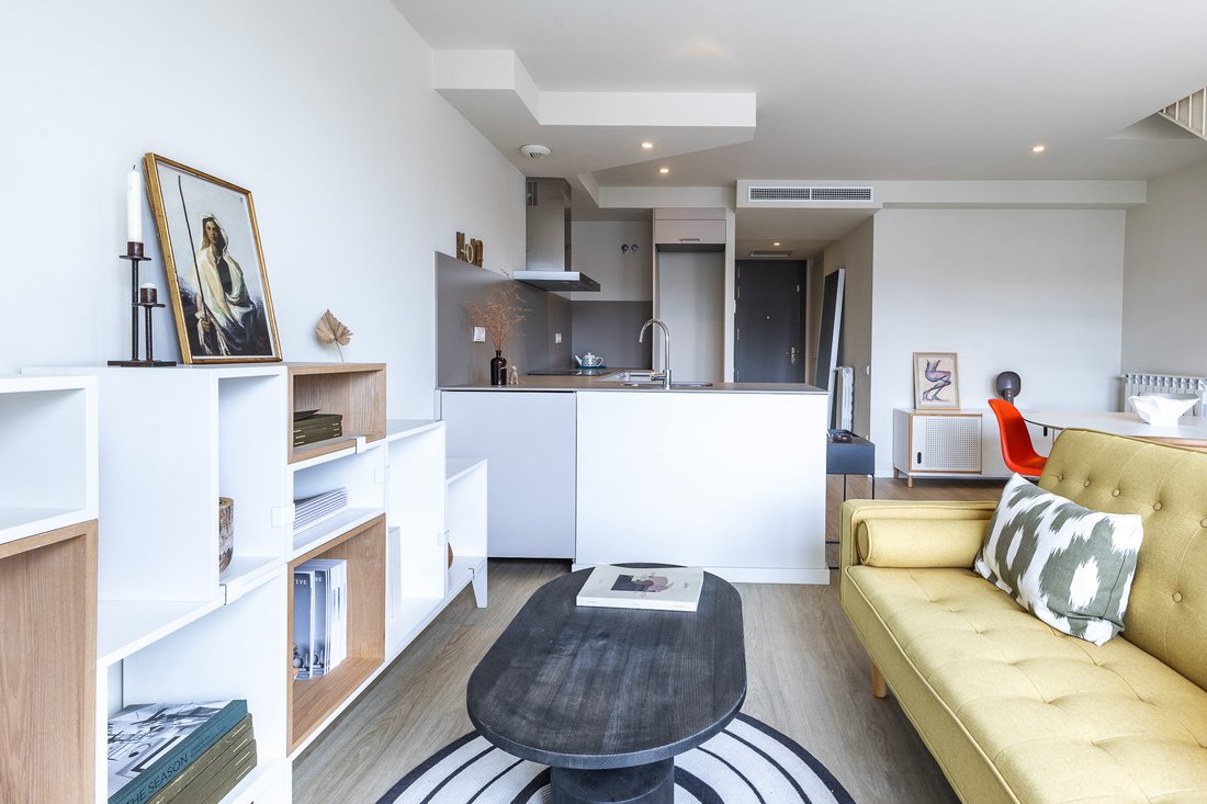 Apartment in Eixample, Barcelona, Spain 5 - 17296834