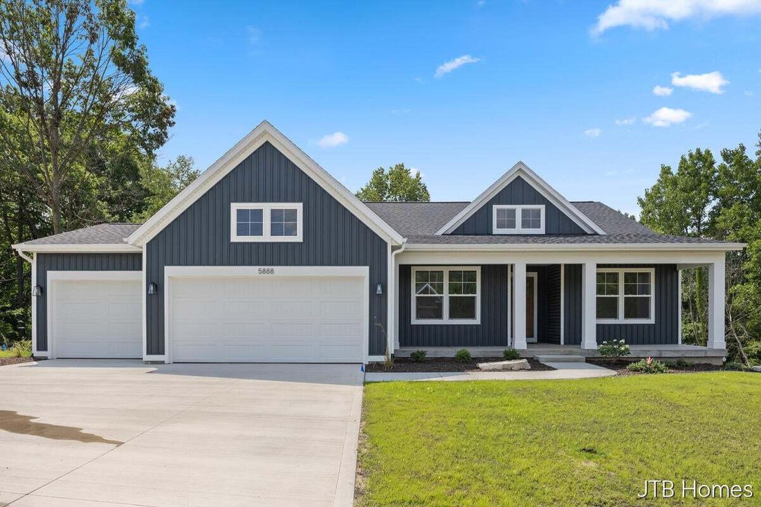 House in Caledonia, Michigan, United States 1 - 18308295