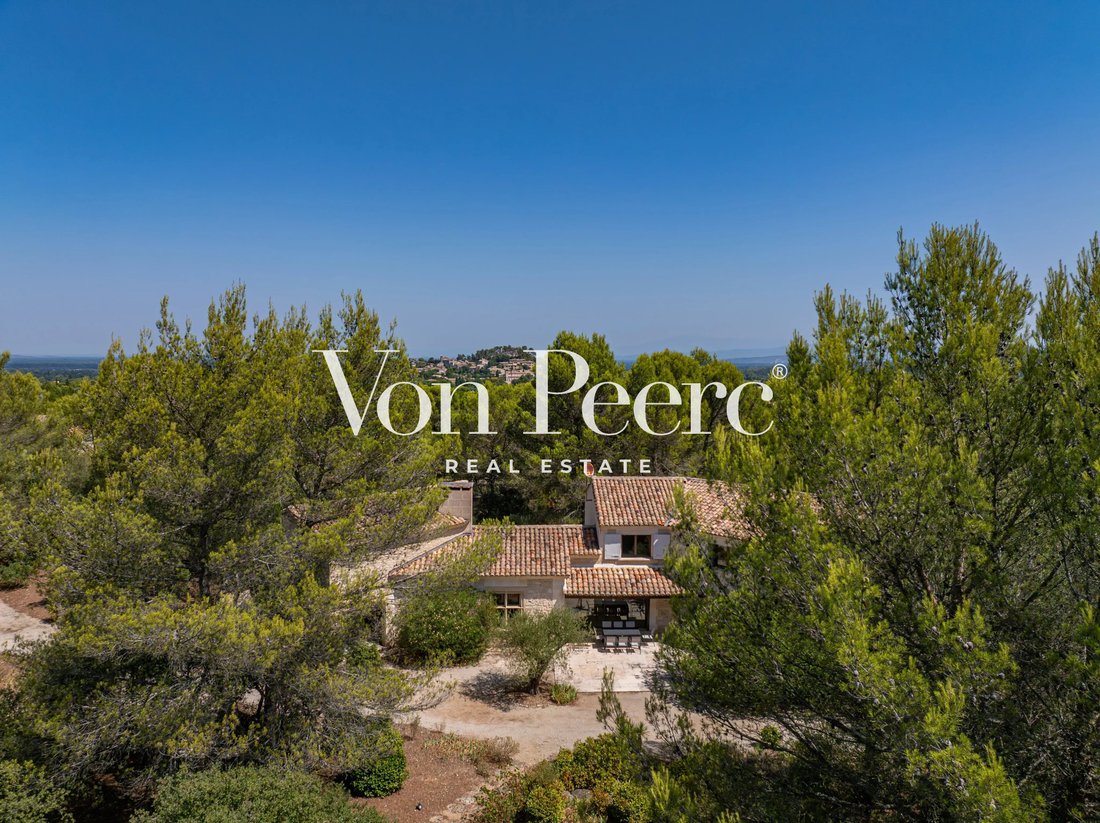 House in Eygalières, Provence-Alpes-Côte d'Azur, France 3 - 18590240