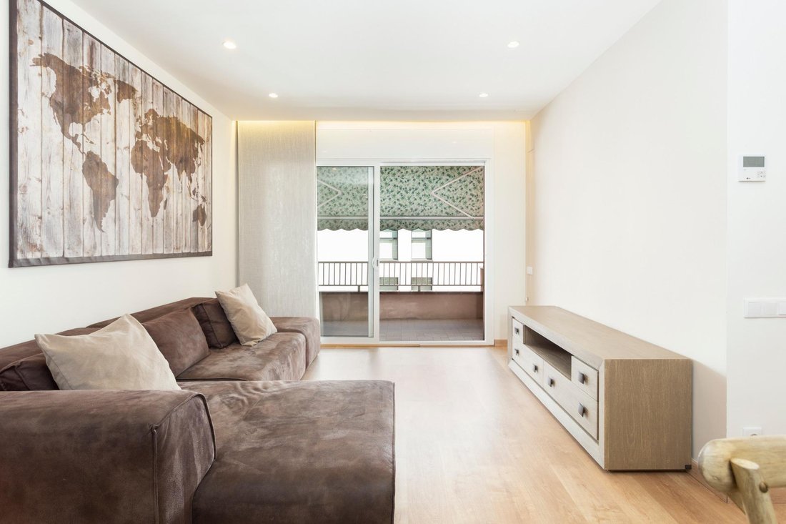 Wohnung in Sarrià-Sant Gervasi, Barcelona, Spanien 1 - 18592396