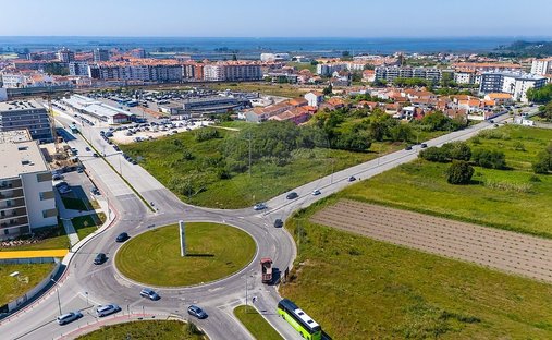 Land in Gloria e Vera Cruz, Aveiro District, Portugal 1