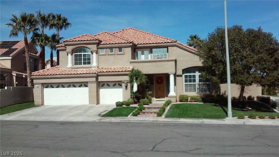 House in Henderson, Nevada, United States 2 - 18591004
