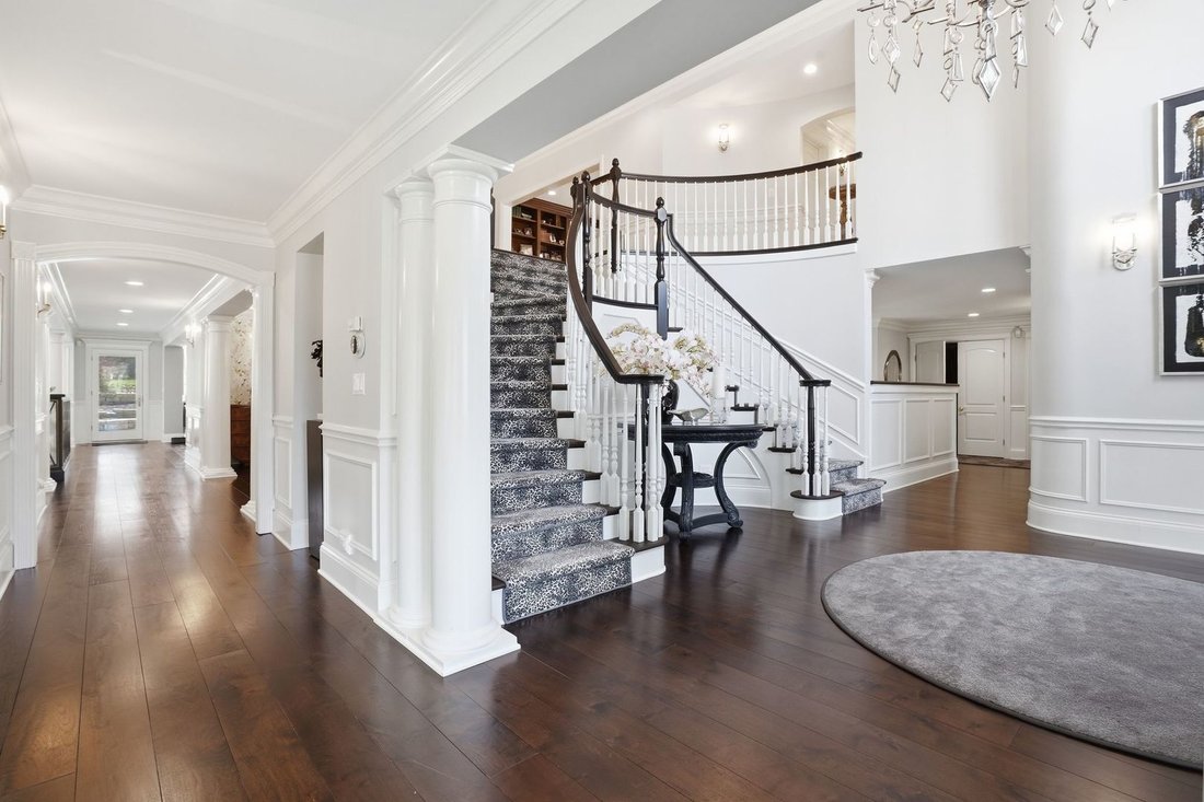 House in Palatine, Illinois, United States 4 - 18589572